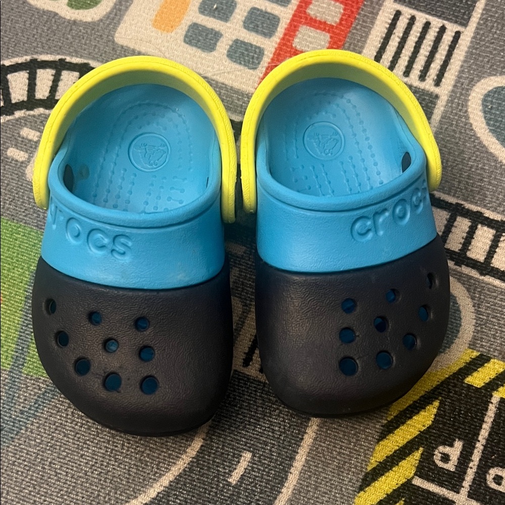 CROCS Kids' Neon Yellow and Navy Clogs
